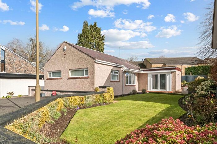2 Bedroom Detached Bungalow For Sale In Whitehill Place, Stirling, FK8