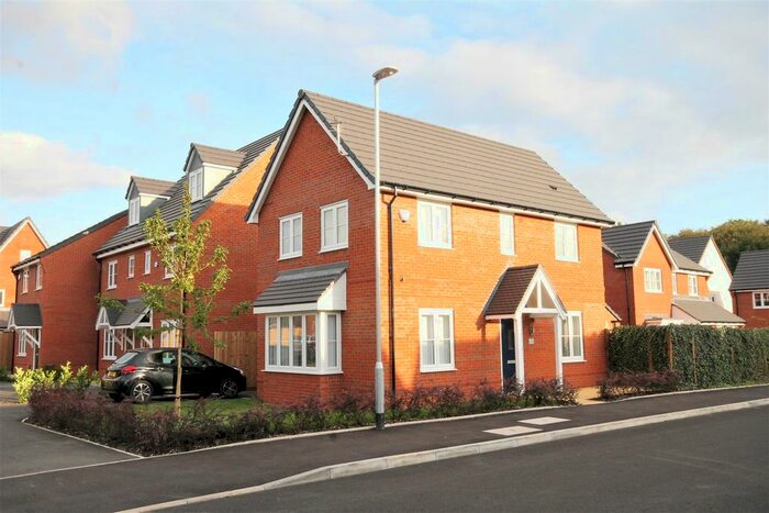 3 Bedroom Detached House To Rent In Marple Gardens, Worsley, Manchester, M28