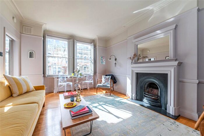 2 Bedroom Flat To Rent In Carlingford Road, Hampstead Village, NW3