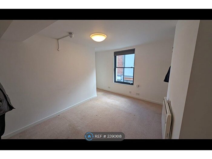 1 Bedroom Flat To Rent In Crown Street, Wellington, Telford, TF1