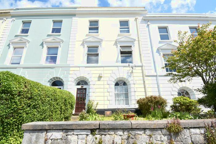 2 Bedroom Flat To Rent In Molesworth Road, Plymouth, Devon, PL3