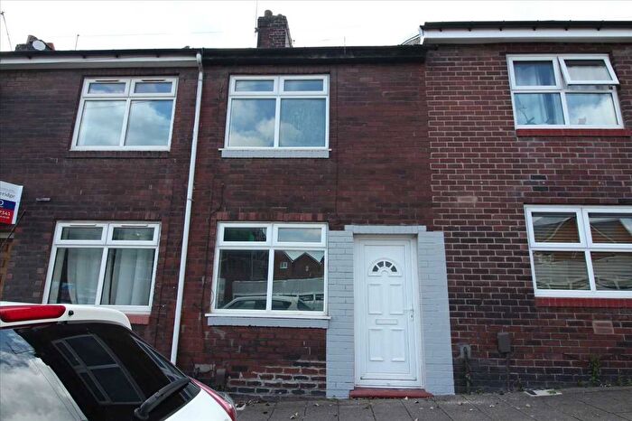 2 Bedroom Terraced House To Rent In Nile St, Stoke On Trent, Burlsem, ST6