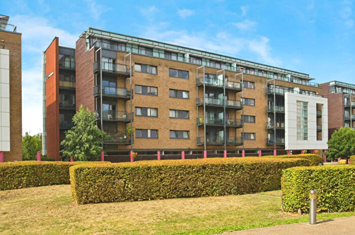 1 Bedroom Apartment To Rent In Jones Point House, Prospect Place, Cardiff, CF11