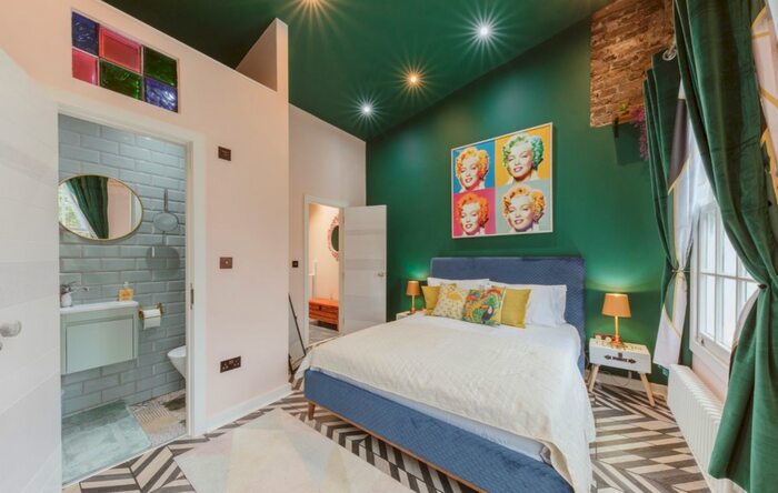 3 Bedroom Terraced House To Rent In Cable Street, London, E1W