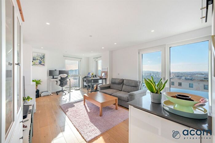 1 Bedroom Flat For Sale In Everly House, Capitol Way, London, NW9