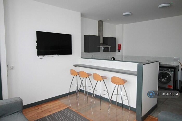 5 Bedroom Flat To Rent In Slater Street, Liverpool, L1