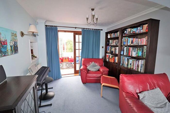 4 Bedroom Detached House For Sale In Swallow Park, Thornbury, BS35