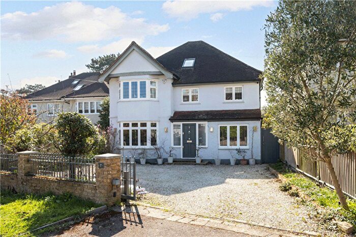 5 Bedroom Detached House For Sale In Lindisfarne Road, Wimbledon, SW20