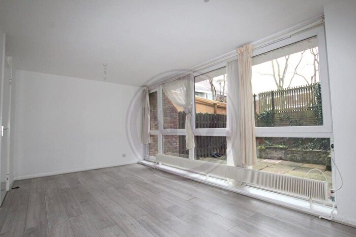 3 Bedroom Flat To Rent In Bavaria Road, London, N19
