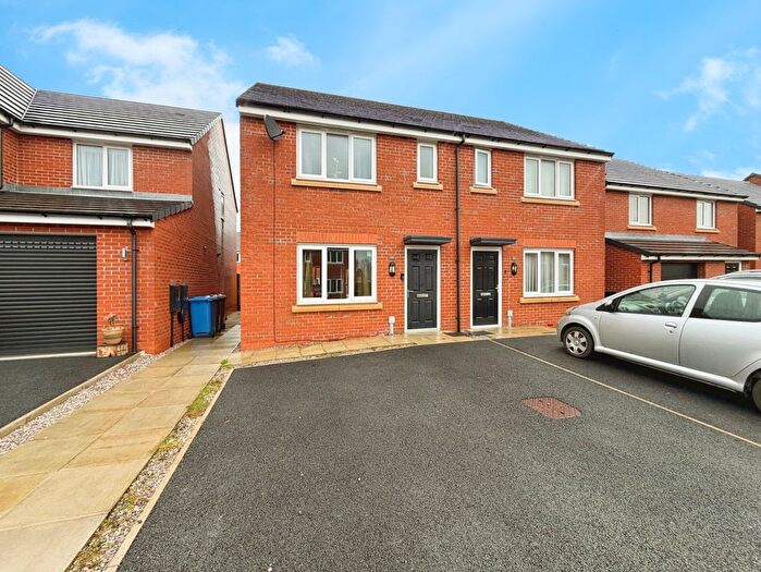 3 Bedroom Semi Detached House For Sale In Buckthorn Drive, Stoke-On-Trent, Staffordshire, ST6