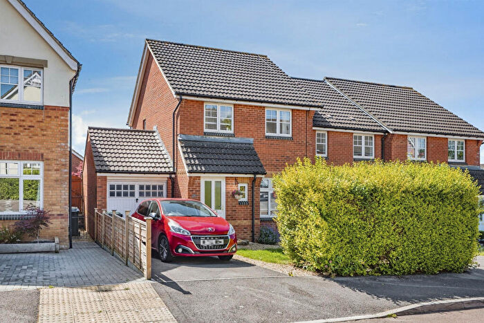 3 Bedroom End Of Terrace House For Sale In Corbin Road, Hilperton, Trowbridge, BA14