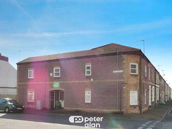 2 Bedroom Apartment To Rent In Railway Street, Cardiff, CF24