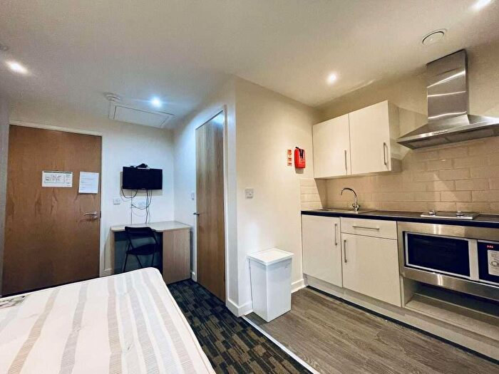 Studio To Rent In Flat, Gladstone Buildings, St James Row, S1