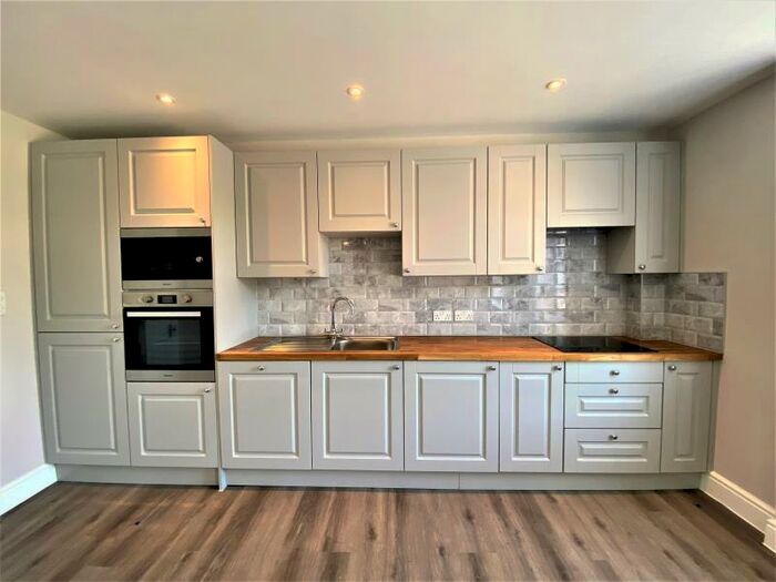 1 Bedroom Apartment To Rent In Bagshot, GU19