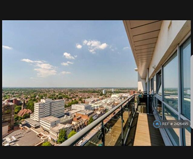 2 Bedroom Flat To Rent In Aspects, Sutton, SM1