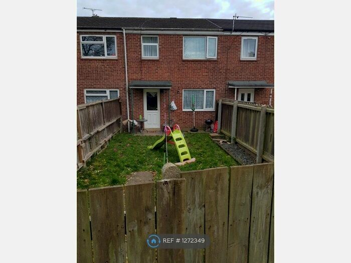 3 Bedroom Terraced House To Rent In Crosswood Close, Hull HU7