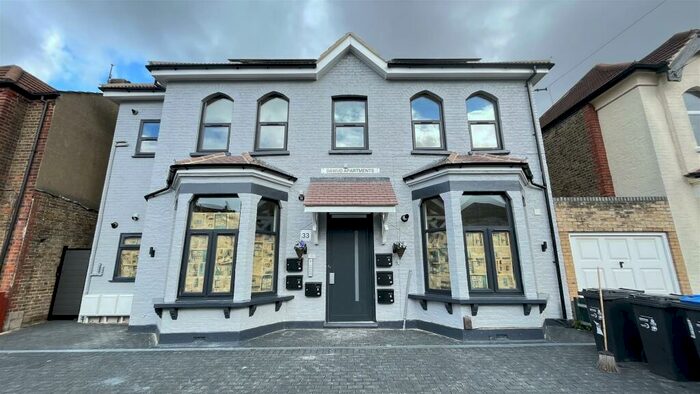 1 Bedroom Apartment To Rent In Graham Road, Mitcham, CR4