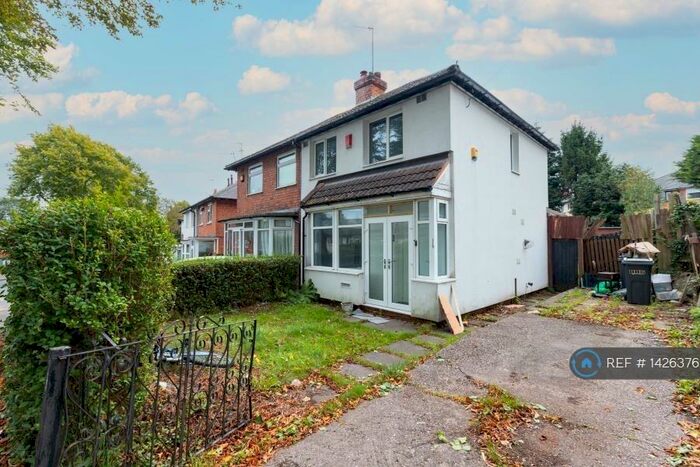 3 Bedroom Terraced House To Rent In Borrowdale Road, Birmingham, B31