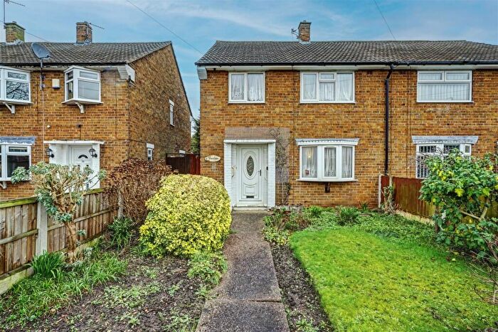 3 Bedroom Semi Detached House For Sale In Petersham Road, Long Eaton, NG10