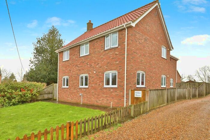 4 Bedroom Detached House For Sale In The Street, Gooderstone, King's Lynn, PE33