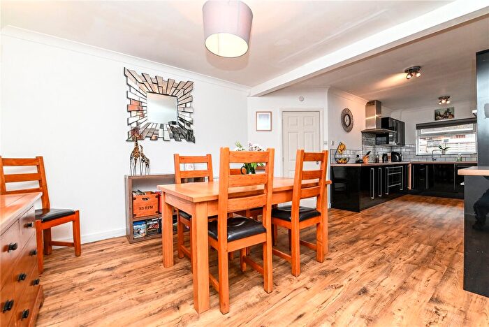 2 Bedroom Bungalow For Sale In Manor Road, New Milton, Hampshire, BH25