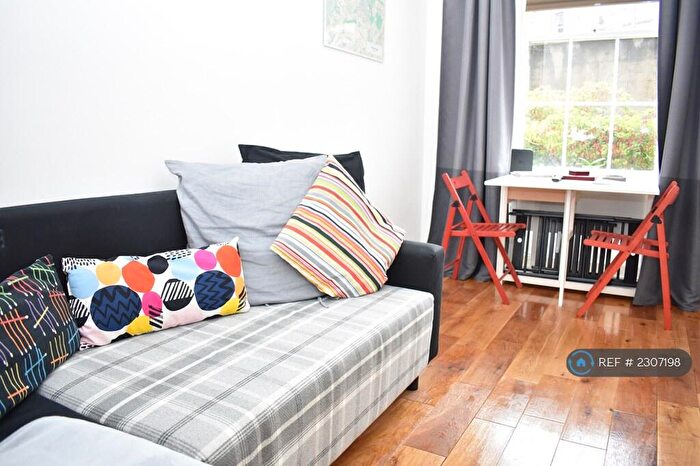 1 Bedroom Flat To Rent In East Fountainbridge, Edinburgh, EH3