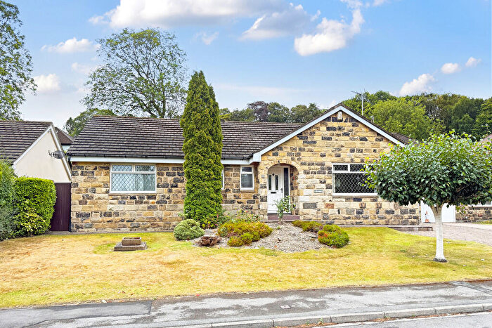 3 Bedroom Detached Bungalow For Sale In Oakdale Glen, Harrogate, HG1