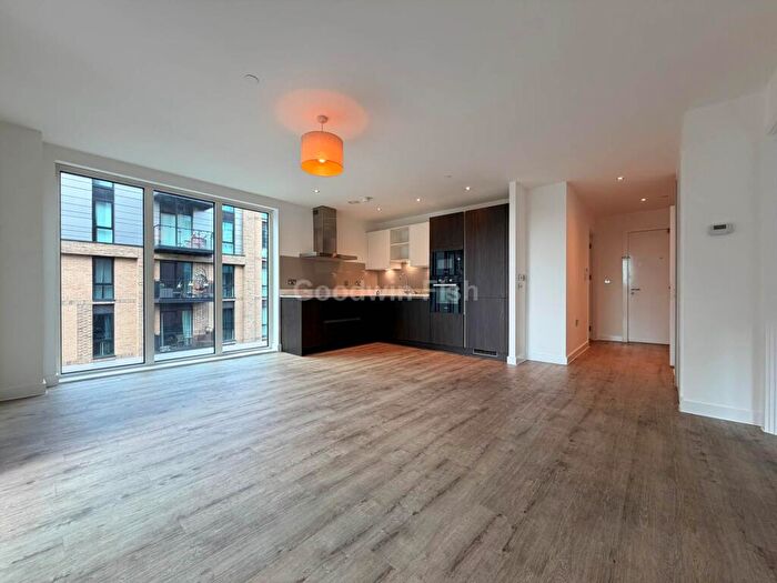2 Bedroom Apartment For Sale In Lockgate Square, Middlewood Locks, M5