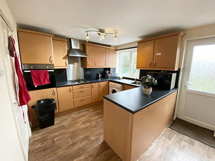 2 Bedroom End Of Terrace House To Rent In Perseverance Street, Huddersfield., HD4