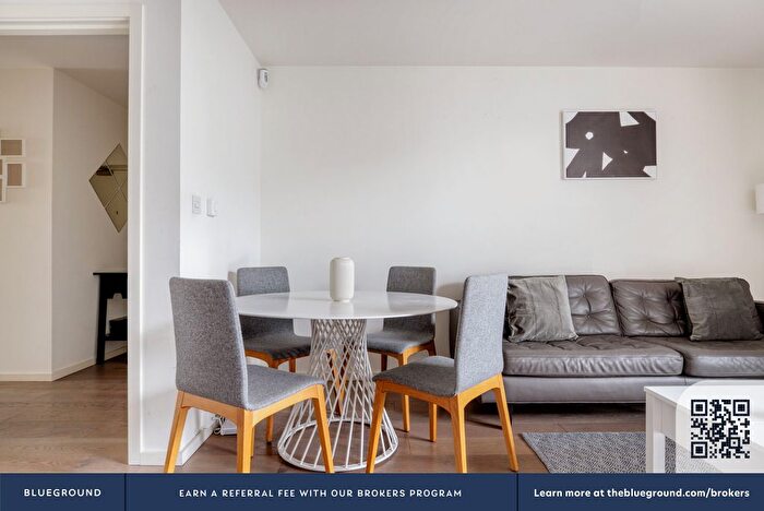 2 Bedroom Flat To Rent In Clerkenwell, London, EC1V