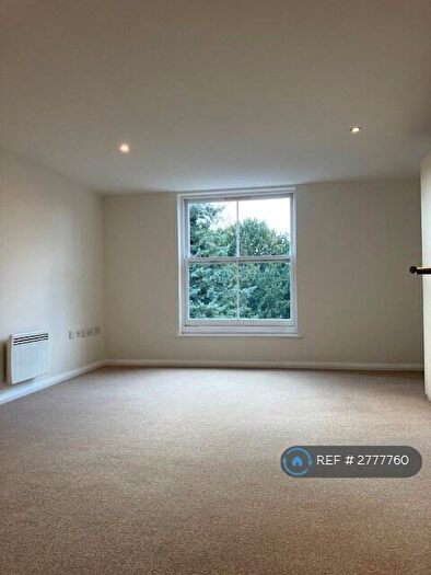 Studio To Rent In Silver Street, Enfield, EN1