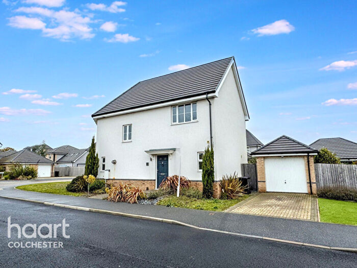 4 Bedroom Semi-Detached House For Sale In Newman Fields, Great Bentley, CO7