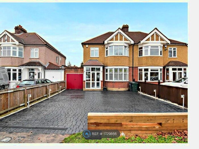 3 Bedroom Semi-Detached House To Rent In Princes Road, Dartford, DA1