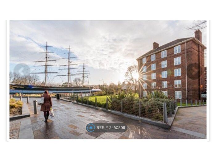 2 Bedroom Flat To Rent In Welland Street, London, SE10