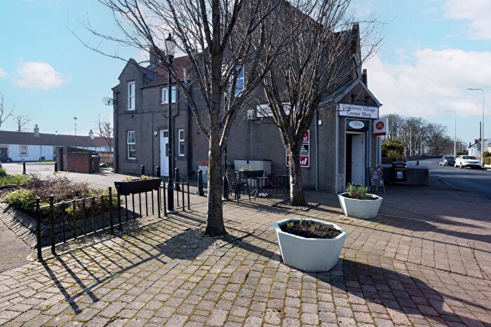 2 Bedroom Flat For Sale In Memorial Square, Coaltown Of Wemyss, KY1