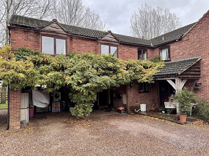 1 Bedroom Apartment To Rent In Ladbroke Road, Bishops Itchington, Southam, CV47