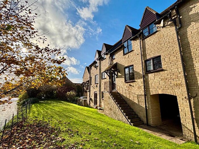 1 Bedroom Flat For Sale In The Maltings, Bradford-On-Avon, BA15