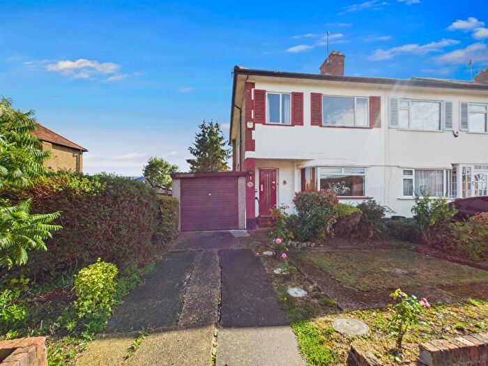 3 Bedroom End Of Terrace House For Sale In Torcross Road, Ruislip, HA4