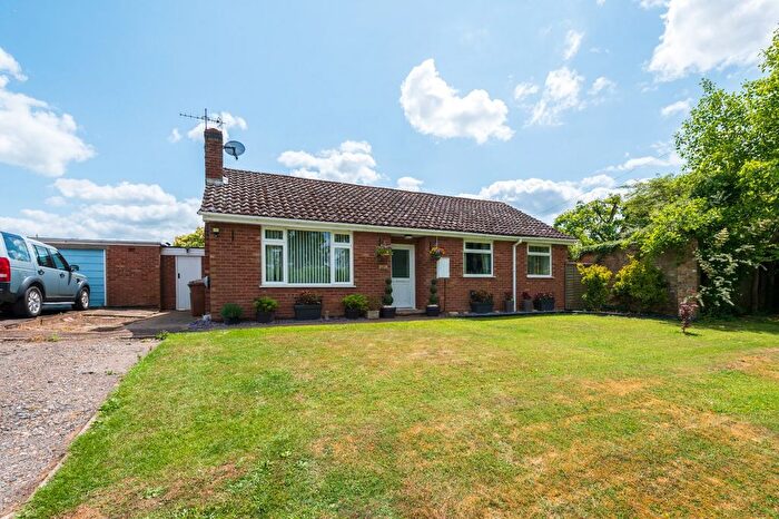 3 Bedroom Bungalow For Sale In Aston Somerville, Broadway, Worcestershire, WR12