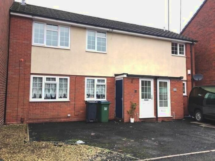 1 Bedroom Flat To Rent In Arden Grove, Oldbury, B69