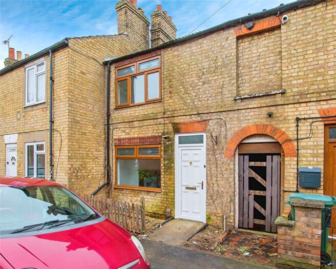 2 Bedroom Terraced House For Sale In Whalley Street, Eastfield, Peterborough, PE1