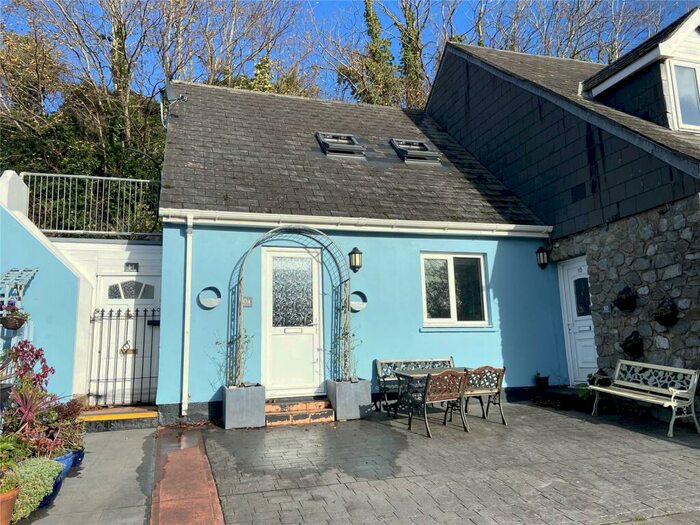 Terraced House To Rent In Commons Road, Pembroke, Pembrokeshire, SA71