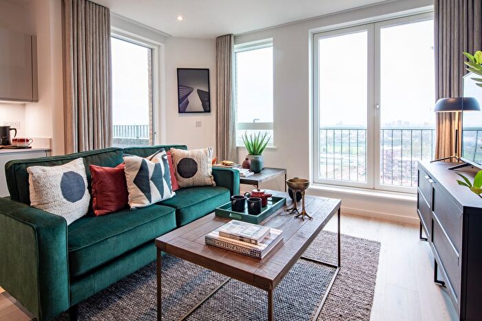 2 Bedroom Flat For Sale In " Bedroom Apartment" At Silvermere Drive, Stonehill Business Park, London, N18