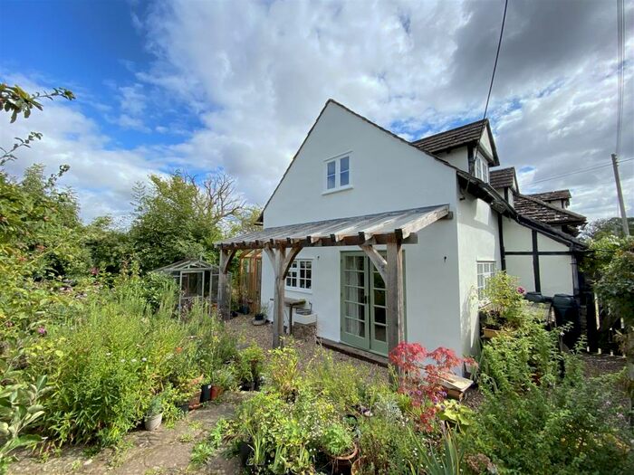 3 Bedroom Semi-Detached House For Sale In Moccas, Hereford, HR2