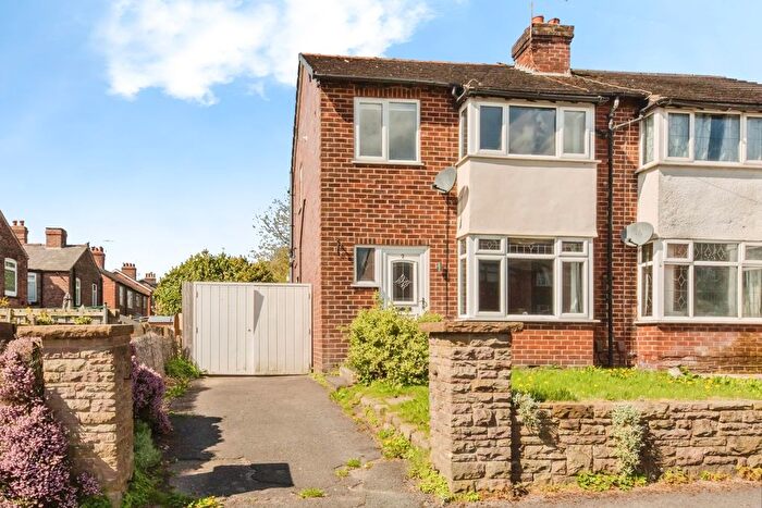 3 Bedroom Semi-Detached House For Sale In Toll Bar Road, Macclesfield, SK11