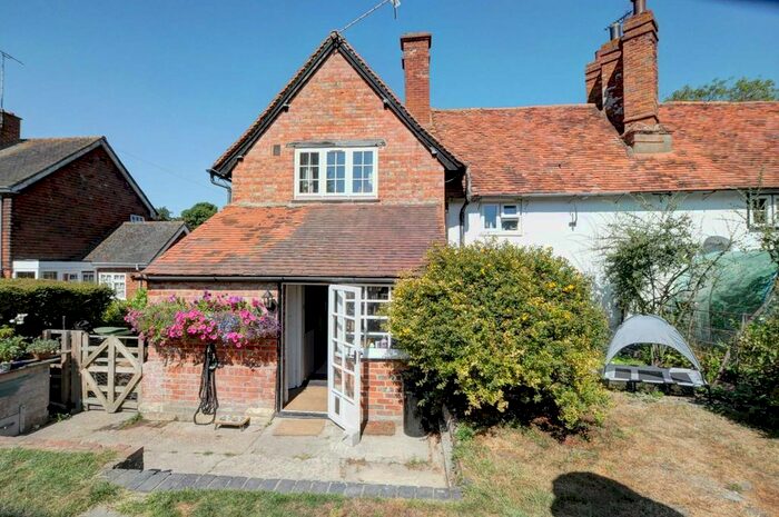 3 Bedroom Semi-Detached House To Rent In Rectory Cottage, Adwell, Thame, OX9