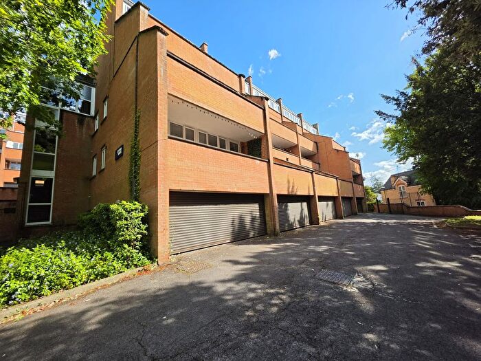 1 Bedroom Flat For Sale In Flat, Jefford House, Copplestone Drive, Exeter, EX4