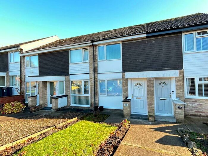 2 Bedroom Semi-Detached House To Rent In Atholl Close, Darlington, DL1