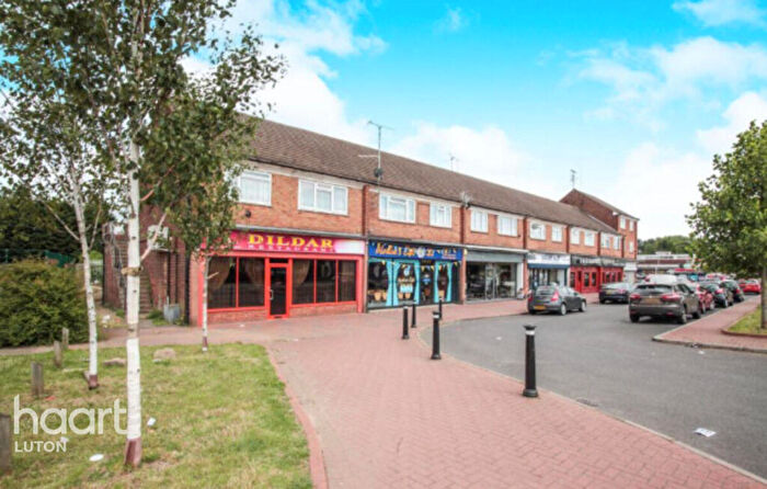 2 Bedroom Flat To Rent In Sundon Park Parade, Luton, LU3