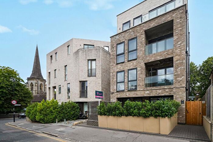 1 Bedroom Apartment For Sale In Blunt Road, South Croydon, London, CR2